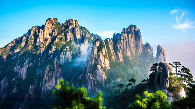 江西三清山和龍虎山,如果二選一,哪個更值得一游?